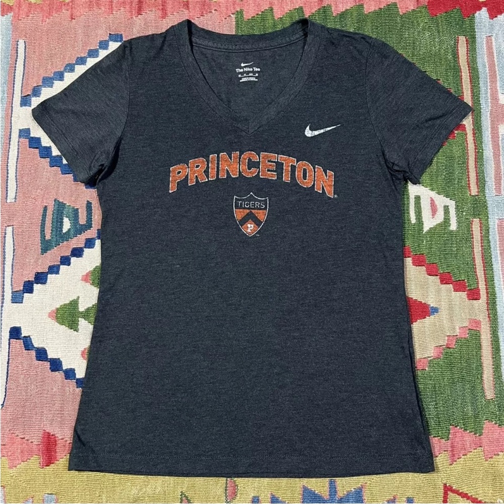 Nike Princeton Tigers Dark Grey V-Neck Shirt Women’s XS Tee